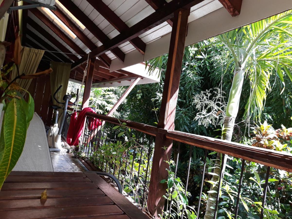 Hibiscus Valley Inn Marigot Exterior foto