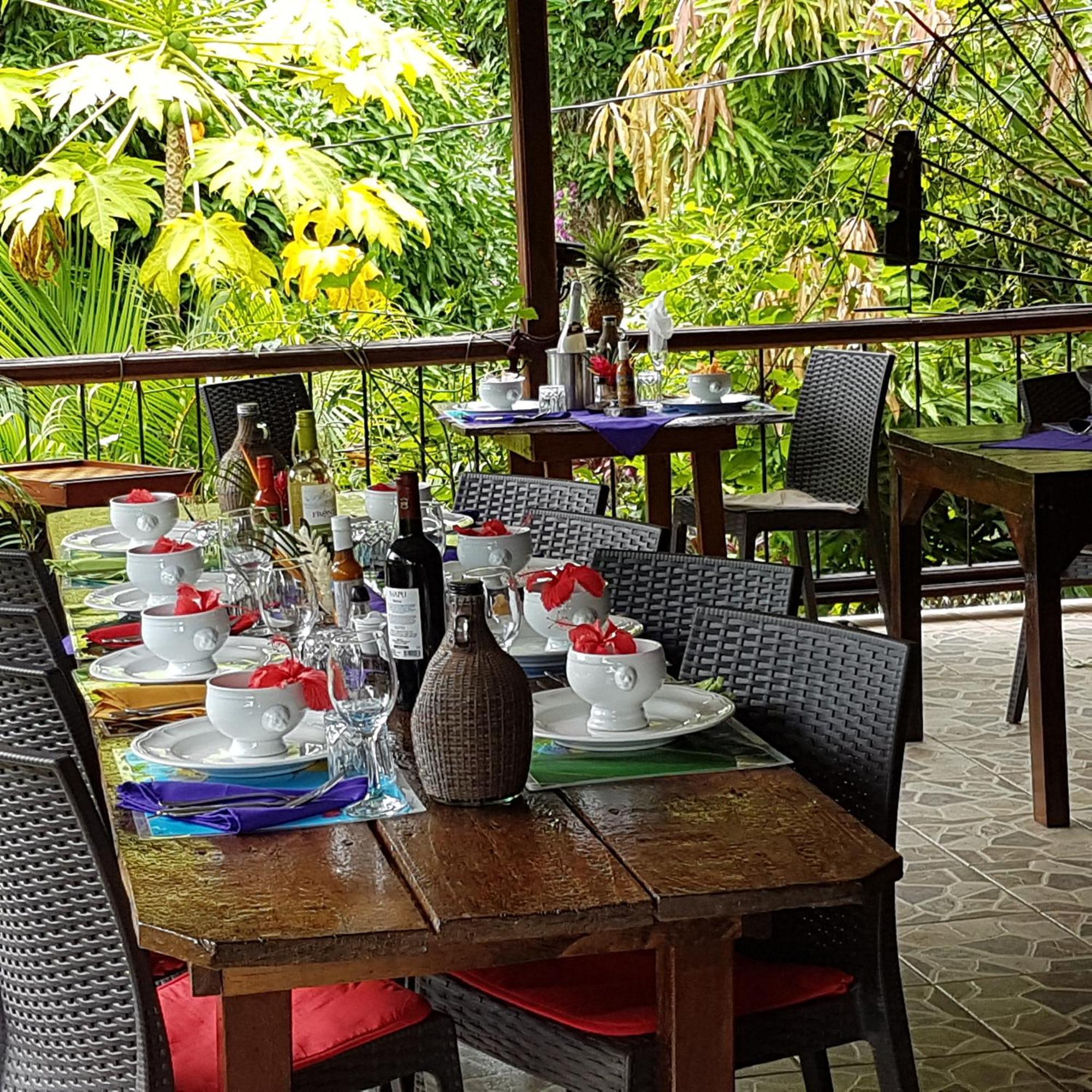 Hibiscus Valley Inn Marigot Exterior foto