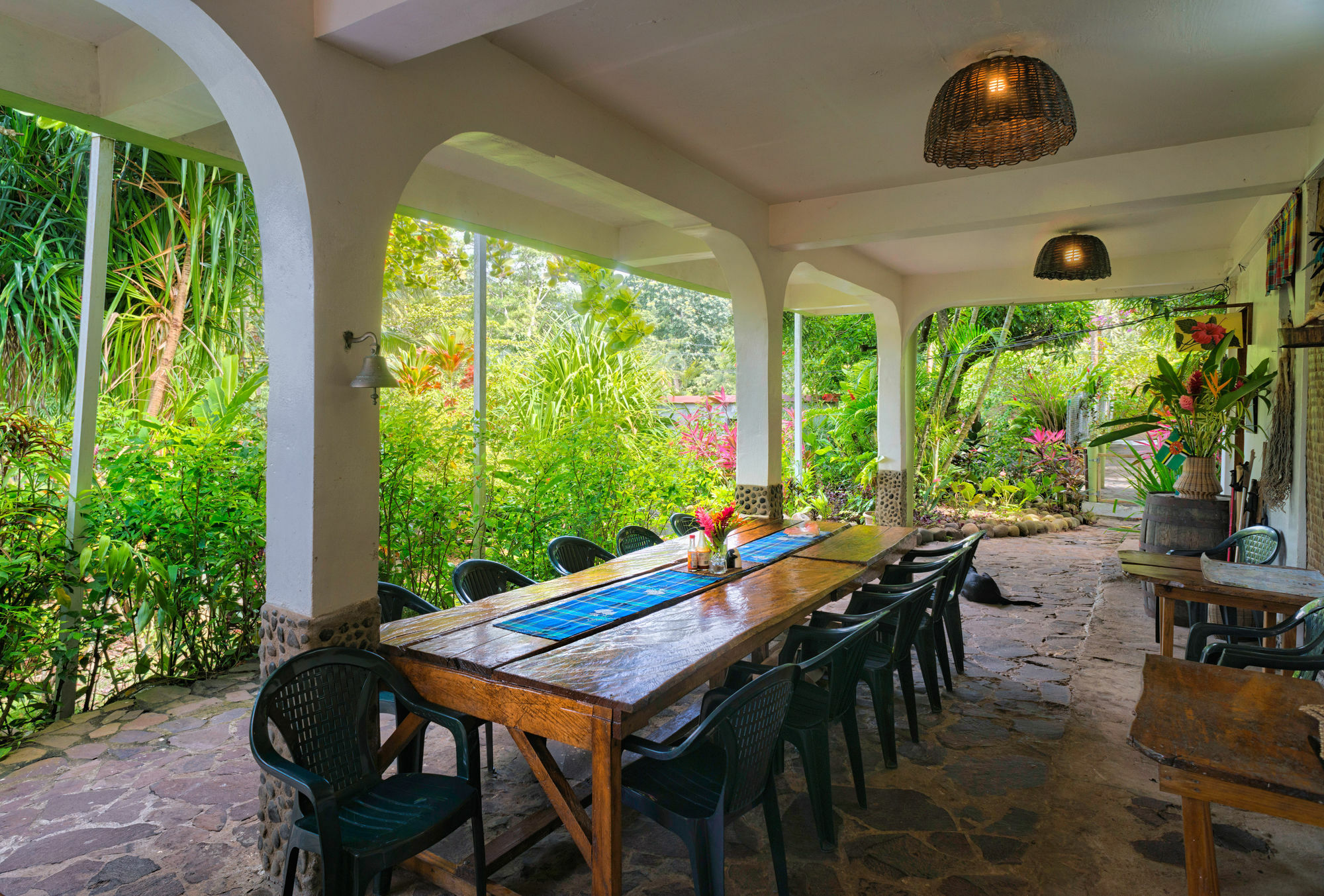 Hibiscus Valley Inn Marigot Exterior foto