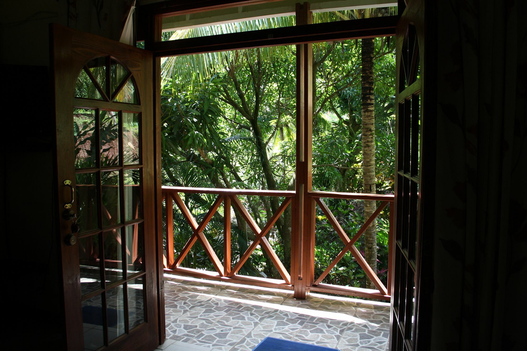 Hibiscus Valley Inn Marigot Exterior foto