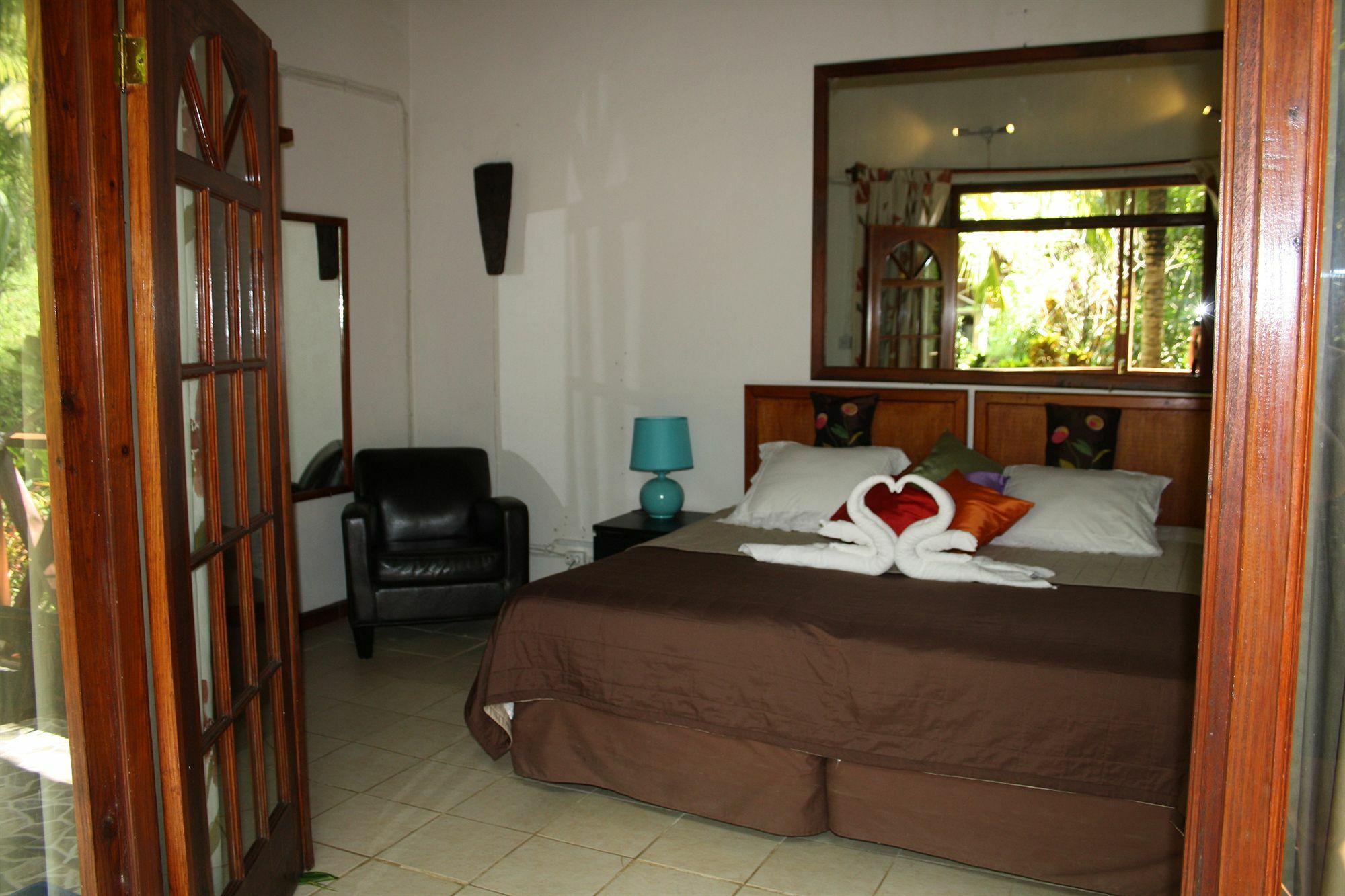 Hibiscus Valley Inn Marigot Exterior foto